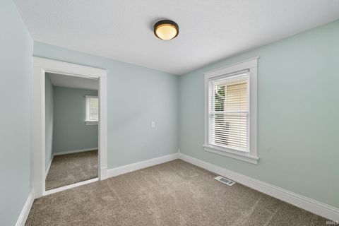 Tiny photo for 403 Park Avenue, Lafayette, IN 47904 (MLS # 202538656)