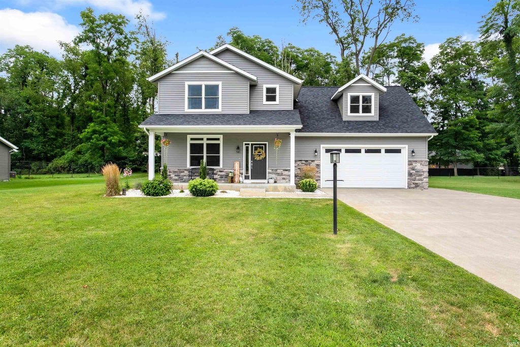 Photo of 56580 Via Pisa Street, Elkhart, IN 46516 (MLS # 202631449)
