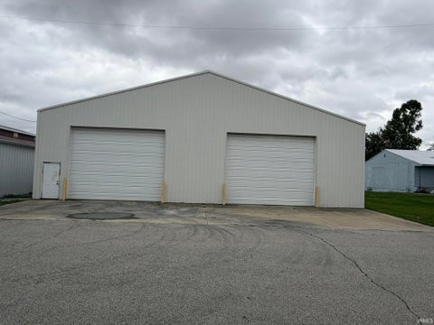 Photo of 206 S Market Street, Royal Center, IN 46978 (MLS # 202643023)