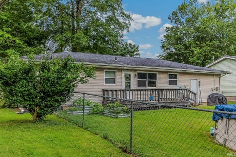 Tiny photo for 412 N Sherman St St, Lagrange, IN 46761 (MLS # 202632123)