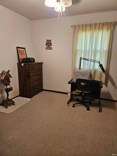 Tiny photo for 1521 Yorkshire Dr DR, Decatur, IN 46733 (MLS # 202642361)