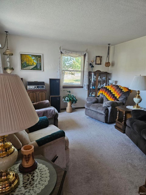 Tiny photo for 1521 Yorkshire Dr DR, Decatur, IN 46733 (MLS # 202642361)
