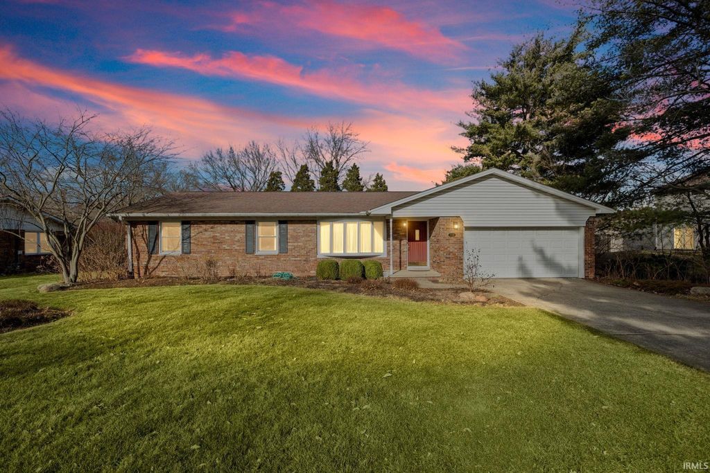 Photo of 3504 Indian Creek Drive, West Lafayette, IN 47906 (MLS # 202602524)