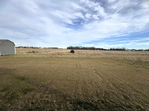Tiny photo for 2477 Schick Drive, Kokomo, IN 46902 (MLS # 202443413)