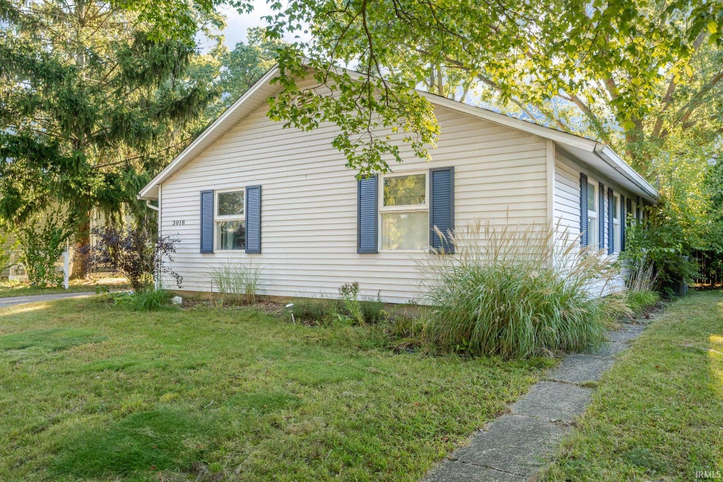Photo of 3018 Wilder Drive, South Bend, IN 46615 (MLS # 202641098)