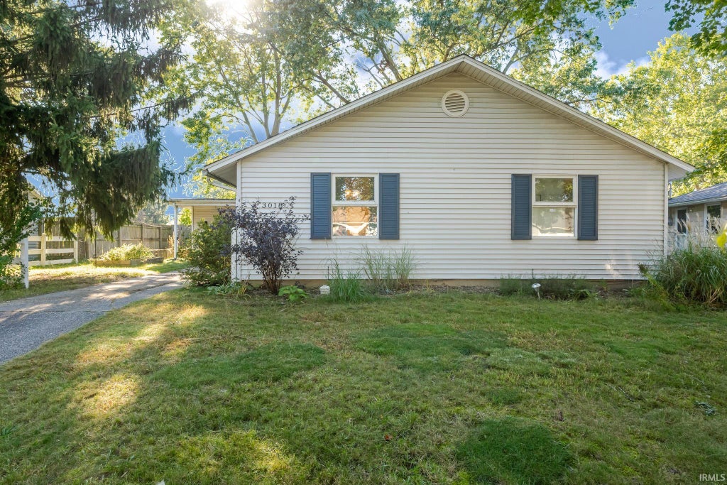 Photo of 3018 Wilder Drive, South Bend, IN 46615 (MLS # 202641098)