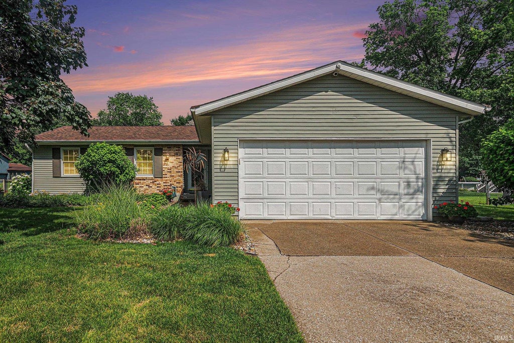 Photo of 53840 Kershner Lane, Elkhart, IN 46514 (MLS # 202632358)
