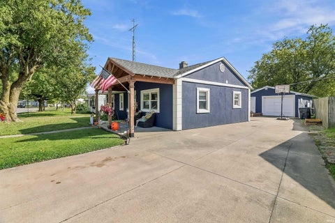 Tiny photo for 914 N Oxford Drive, Marion, IN 46952 (MLS # 202643699)