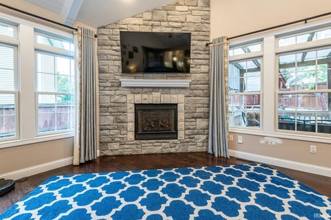 Tiny photo for 1528 S Coleman Court, Bloomington, IN 47401 (MLS # 202643712)