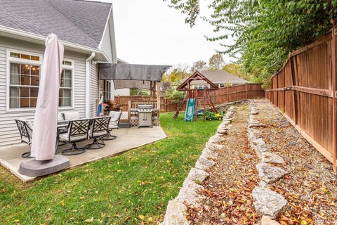Tiny photo for 1528 S Coleman Court, Bloomington, IN 47401 (MLS # 202643712)