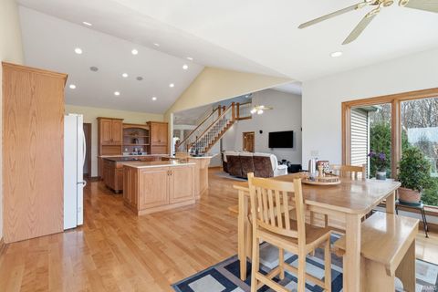 Tiny photo for 4802 Crawford Road, Fort Wayne, IN 46845 (MLS # 202612049)