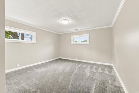 Tiny photo for 7700 W Cornbread Road, Yorktown, IN 47396 (MLS # 202629359)
