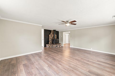 Tiny photo for 7700 W Cornbread Road, Yorktown, IN 47396 (MLS # 202629359)