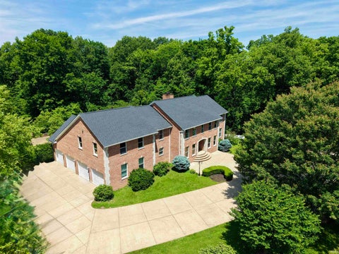 Photo of 8318 S Ashley Avenue, Bloomington, IN 47401 (MLS # 202620611)