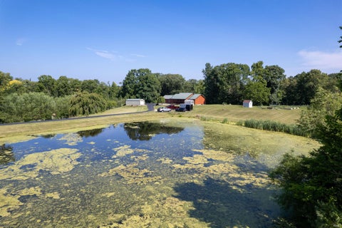 Tiny photo for 606 W Markle Road, Huntington, IN 46750 (MLS # 202632647)