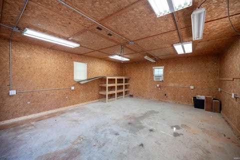 Tiny photo for 606 W Markle Road, Huntington, IN 46750 (MLS # 202632647)