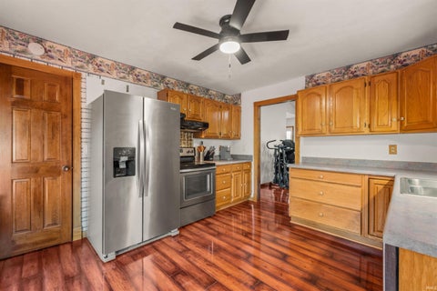 Tiny photo for 606 W Markle Road, Huntington, IN 46750 (MLS # 202632647)