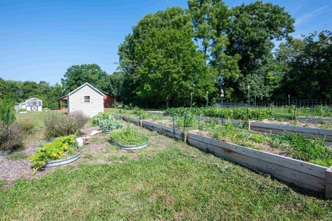 Tiny photo for 606 W Markle Road, Huntington, IN 46750 (MLS # 202632647)