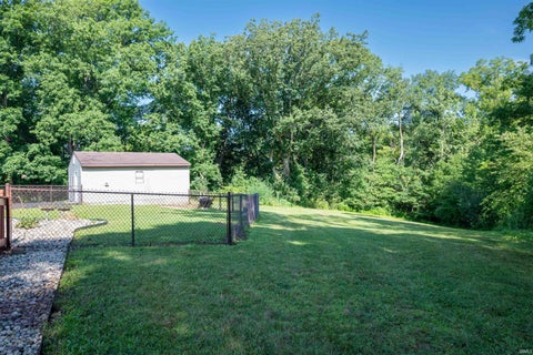 Tiny photo for 606 W Markle Road, Huntington, IN 46750 (MLS # 202632647)