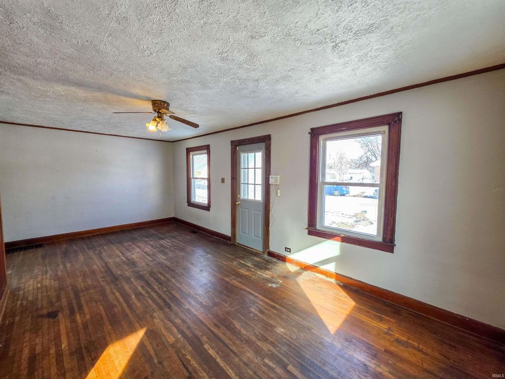 Photo of 2615 S 8th Street, Terre Haute, IN 47802 (MLS # 202604175)