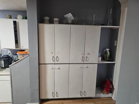 Tiny photo for 552 Heath Street, Logansport, IN 46947 (MLS # 202600254)