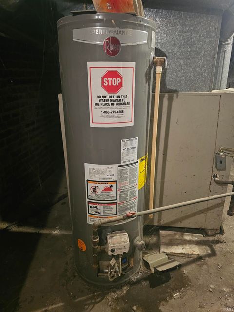 Tiny photo for 552 Heath Street, Logansport, IN 46947 (MLS # 202600254)