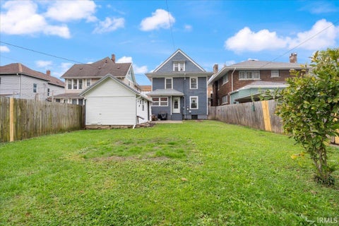 Tiny photo for 955 Warren Street, Huntington, IN 46750 (MLS # 202642410)