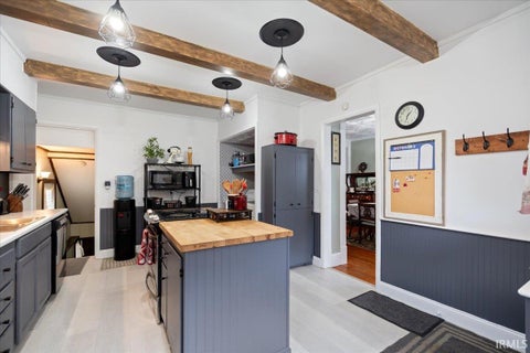 Tiny photo for 955 Warren Street, Huntington, IN 46750 (MLS # 202642410)