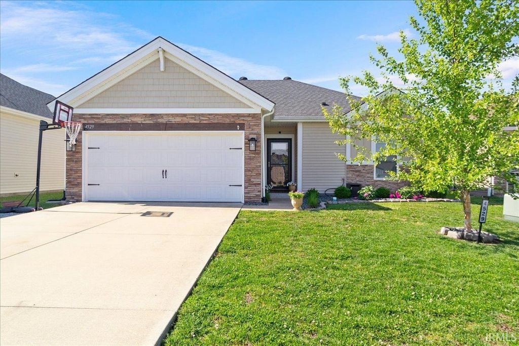 Photo of 4529 Brentford Drive, Newburgh, IN 47630 (MLS # 202617476)