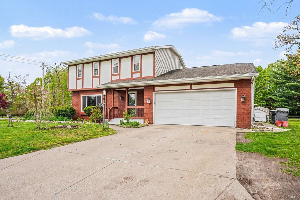 Photo of 50985 Sturdy Oak Lane, Granger, IN 46530 (MLS # 202617043)