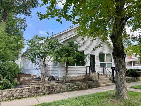 Tiny photo for 525 E Franklin Street, Delphi, IN 46923 (MLS # 202634542)
