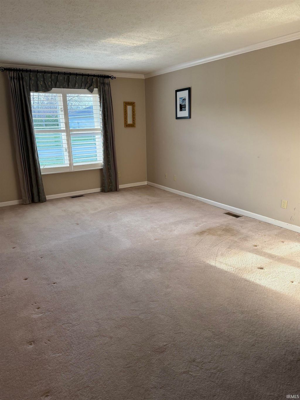 Photo of 4519 N Wheeling Avenue, Muncie, IN 47304 (MLS # 202611776)