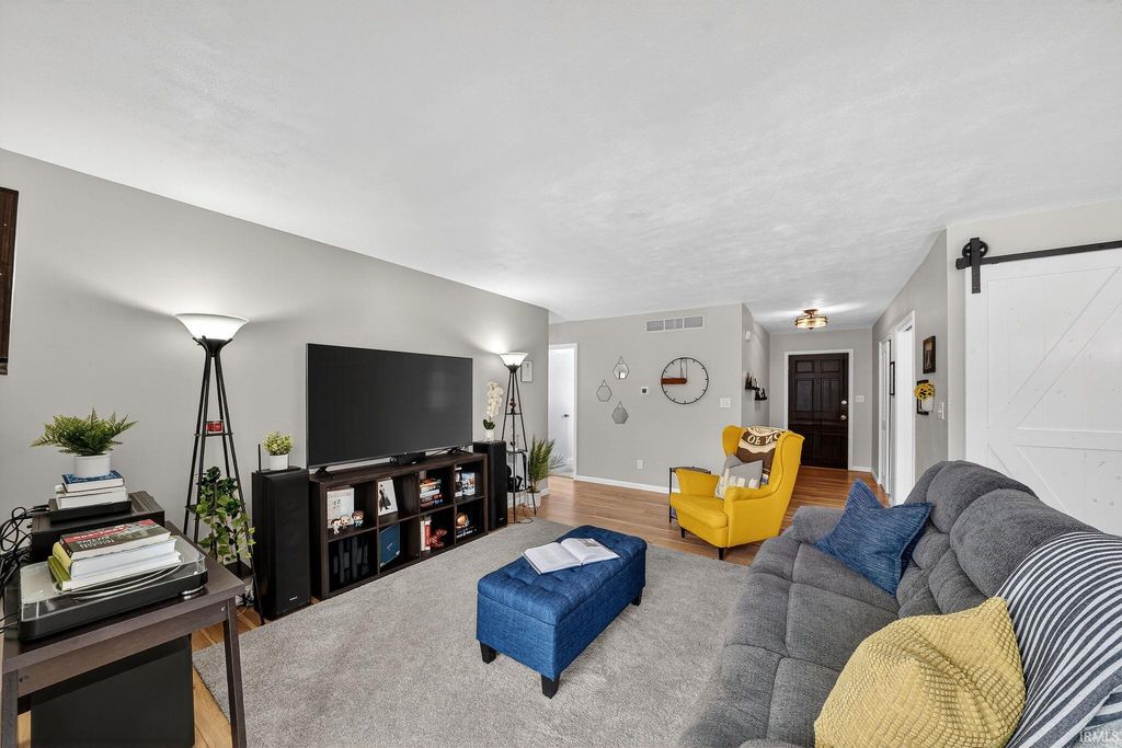 Photo of 52340 Tallyho Drive, South Bend, IN 46635 (MLS # 202602796)