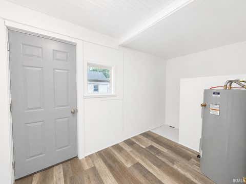 Tiny photo for 2015 McKinley Street, Anderson, IN 46016 (MLS # 202635253)