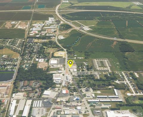Tiny photo for 2301 E Highway 50 Highway, Washington, IN 47501 (MLS # 202602010)