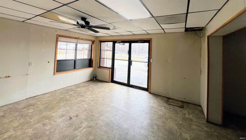 Tiny photo for 2301 E Highway 50 Highway, Washington, IN 47501 (MLS # 202602010)