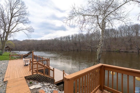 Tiny photo for 11802 W Horseshoe Bend Drive, Brookston, IN 47923 (MLS # 202636420)