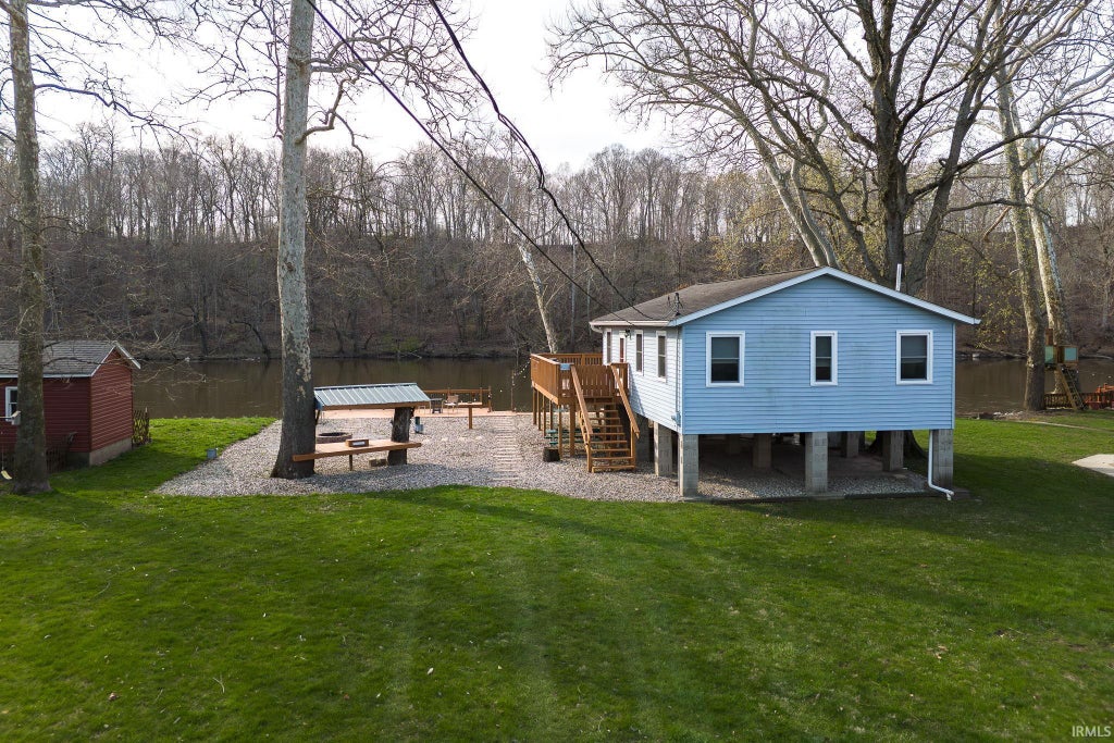 Photo of 11802 W Horseshoe Bend Drive, Brookston, IN 47923 (MLS # 202636420)