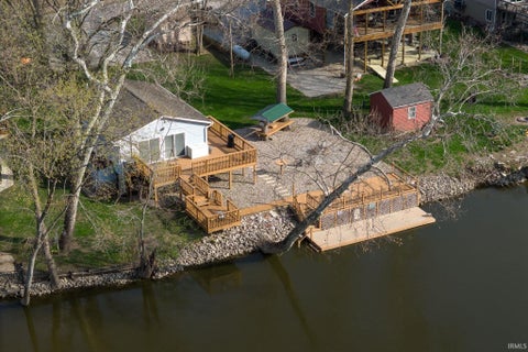 Tiny photo for 11802 W Horseshoe Bend Drive, Brookston, IN 47923 (MLS # 202636420)