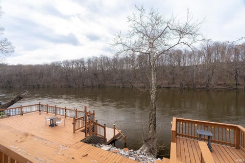 Tiny photo for 11802 W Horseshoe Bend Drive, Brookston, IN 47923 (MLS # 202636420)
