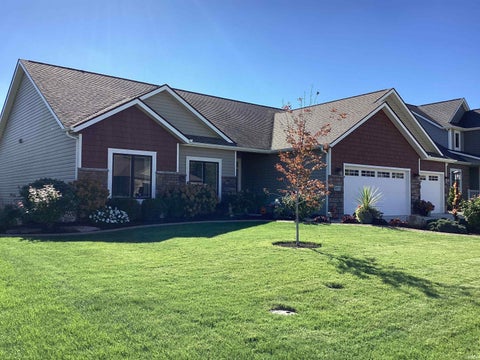 Photo of 4405 Hammock Drive, Fort Wayne, IN 46818 (MLS # 202643608)