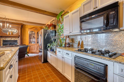 Tiny photo for 318 E Main Street, Newburgh, IN 47630 (MLS # 202548425)