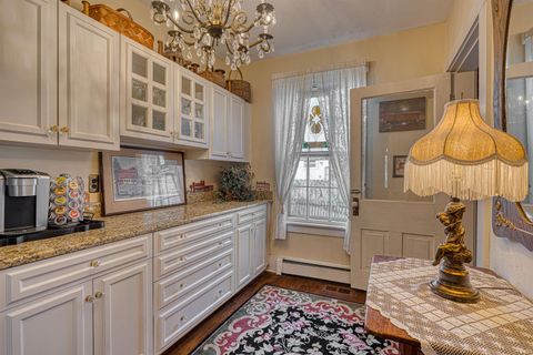 Tiny photo for 318 E Main Street, Newburgh, IN 47630 (MLS # 202548425)