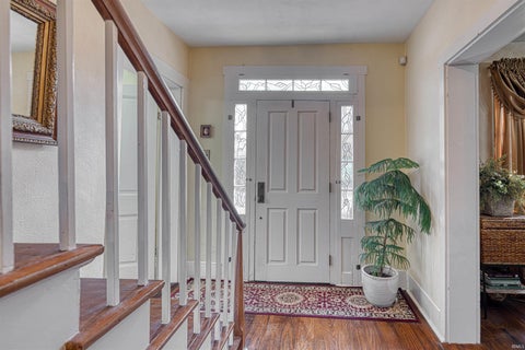 Tiny photo for 318 E Main Street, Newburgh, IN 47630 (MLS # 202548425)