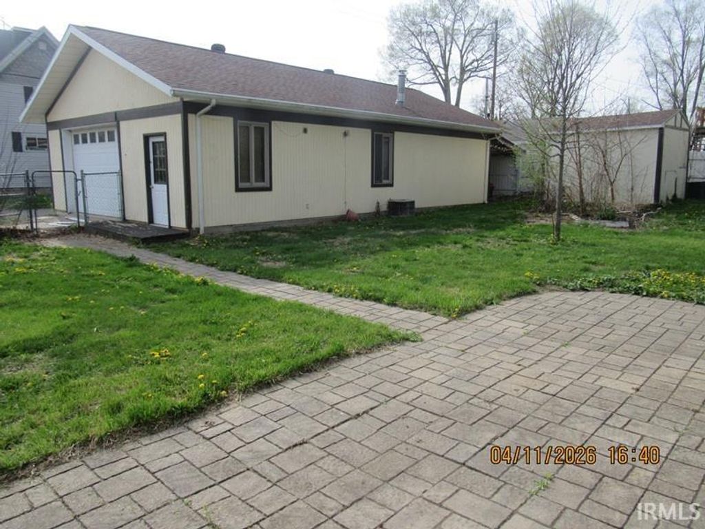 Photo of 450 S JEFFERSON Street, Huntington, IN 46750 (MLS # 202612603)