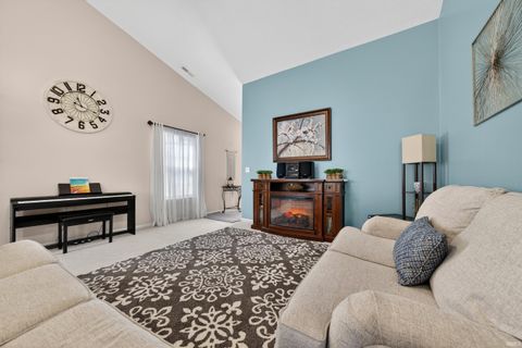 Tiny photo for 2808 BRIDGESTONE Circle, Kokomo, IN 46901 (MLS # 202614688)