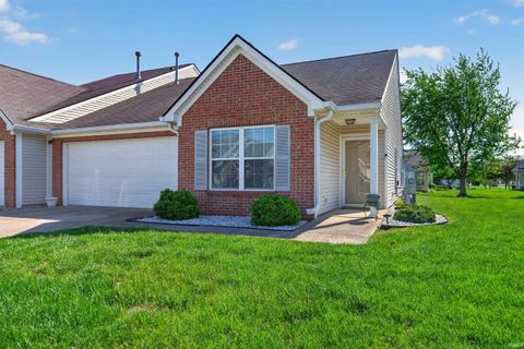 Photo of 2808 BRIDGESTONE Circle, Kokomo, IN 46901 (MLS # 202614688)