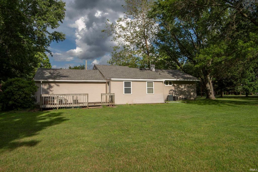 Photo of 2805 Pleasant Plain Avenue, Elkhart, IN 46517 (MLS # 202625036)