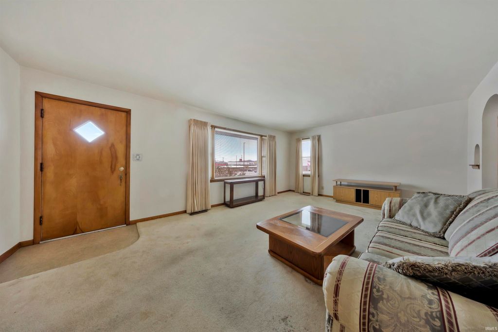 Photo of 107 N 2nd Avenue, Princeton, IN 47670 (MLS # 202600596)