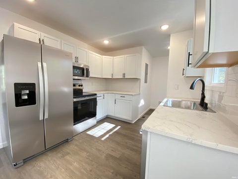 Tiny photo for 508 14th Street, Bedford, IN 47421 (MLS # 202643620)